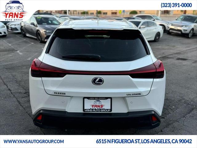 2019 lexus ux 250h base
