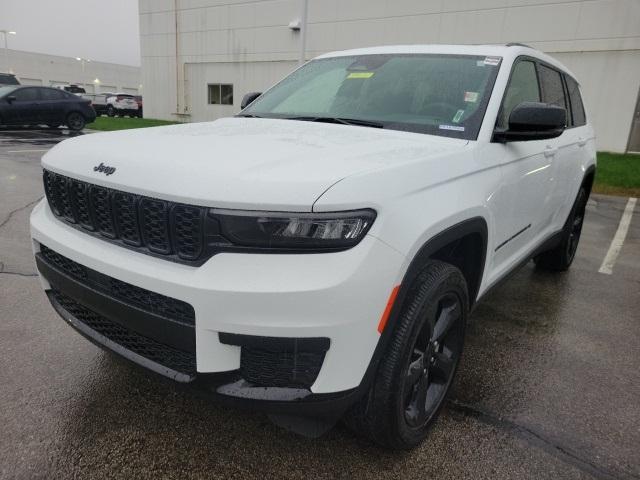 2023 jeep grand cherokee l laredo