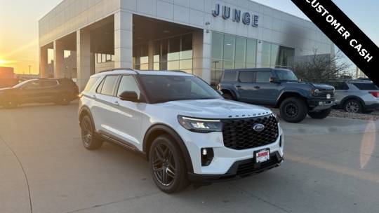 2025 Ford Explorer