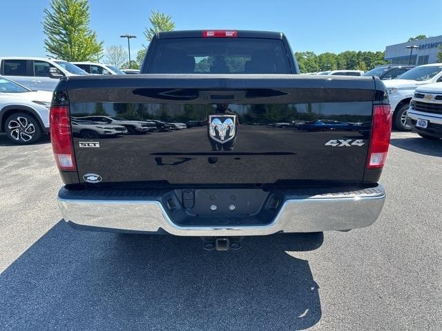 2022 ram 1500 classic slt
