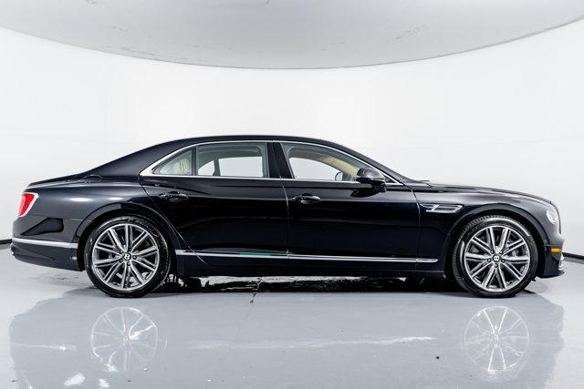 2021 bentley flying spur v8