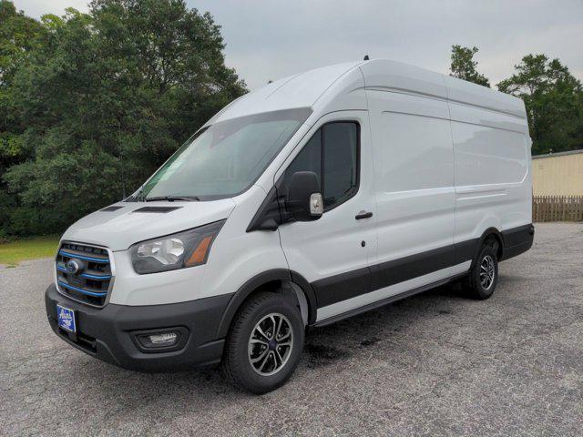 2023 ford e-transit base