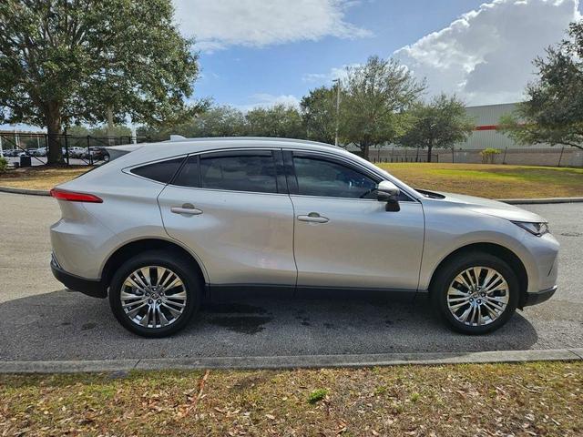 2023 toyota venza xle
