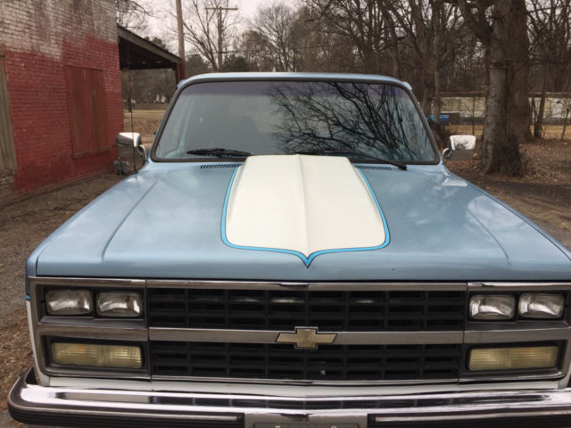1989 chevrolet silverado k5 blazer one of a kind 127,000 miles. c10, k10, k5