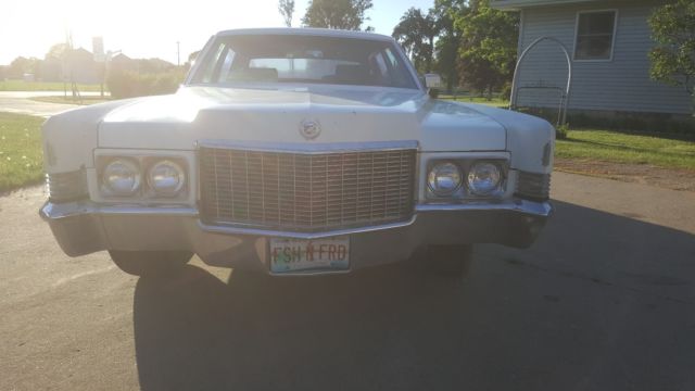 1970 cadillac fleetwood good caddy to keep stock or customize lowrider sled 1969