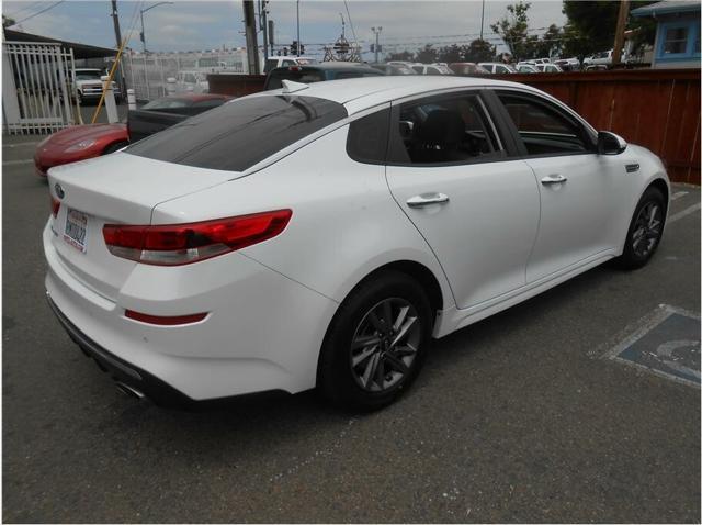 2020 kia optima lx
