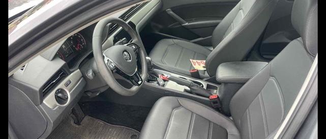 2022 volkswagen passat 2.0t se
