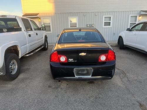 chevy malibu 2012 2.4. has a nice interior and a ok exterior. have a key for it wi