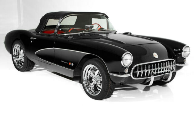1957 chevrolet corvette black/red, 383/450hp convertible