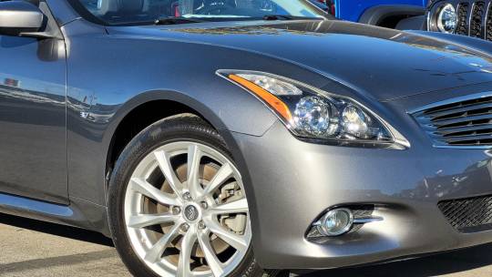 2015 Infiniti Q60