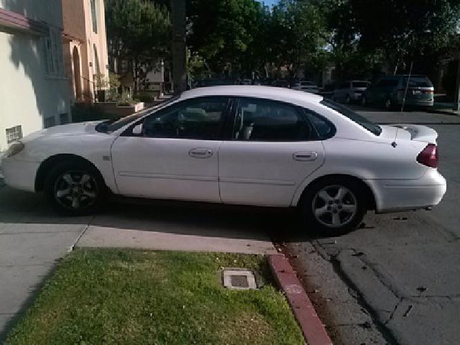 2002 ford taurus sel, white in garden grove, ca