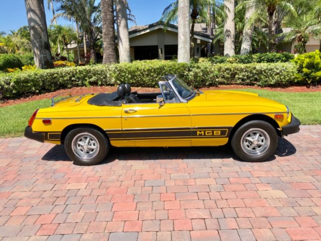 mg -mgb 1980 convertible -last year produced !