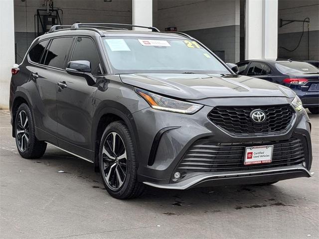 2021 toyota highlander xse