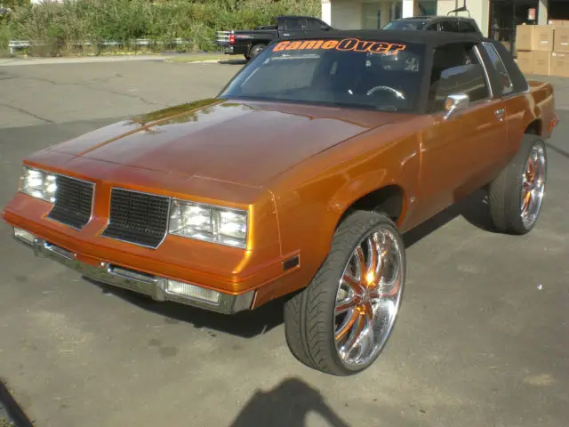 1985 oldsmobile cutlass 2dr custom show car 28in rims 1 of1