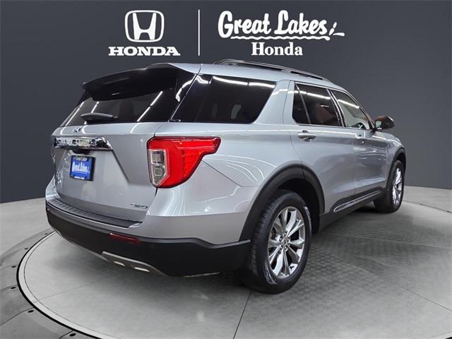 2021 ford explorer xlt