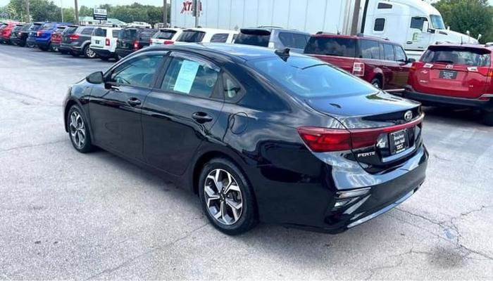 2020 kia forte lxs sedan 4d in lexington, kentucky