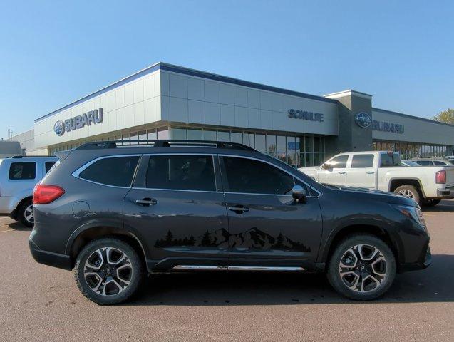 2023 subaru ascent limited 8-passenger