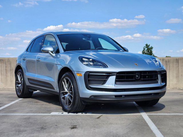 2024 porsche macan base