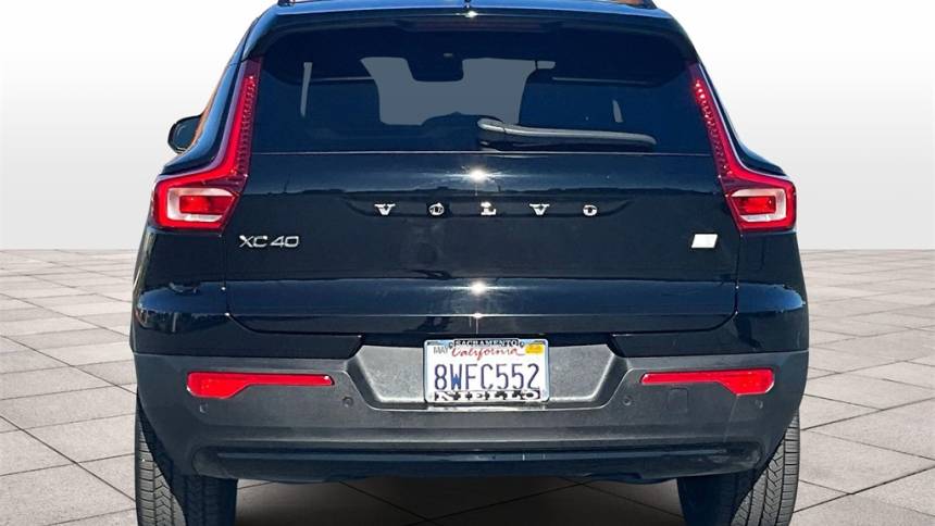 2021 volvo xc40 recharge pure electric p8