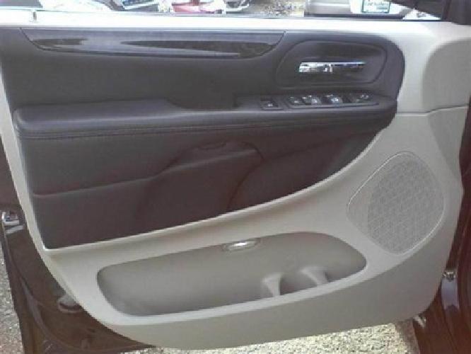 2012 dodge grand caravan passenger sxt minivan 4d in woodbridge, va