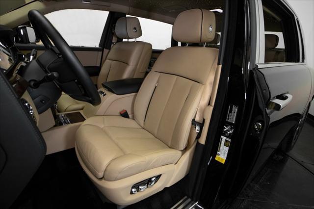 2020 rolls-royce phantom base