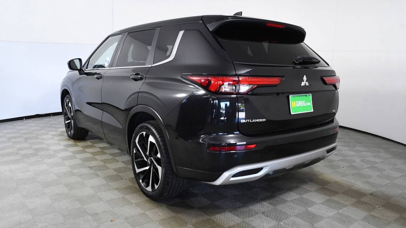 2022 mitsubishi outlander