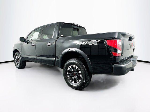 2023 nissan titan pro-4x