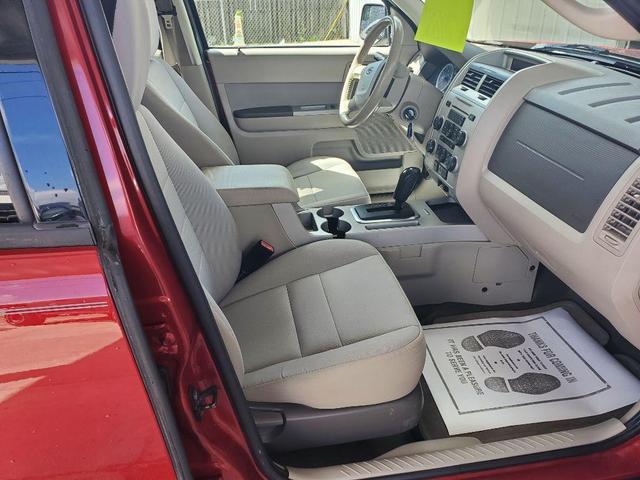 2011 ford escape xlt