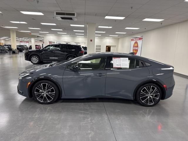 2024 toyota prius xle