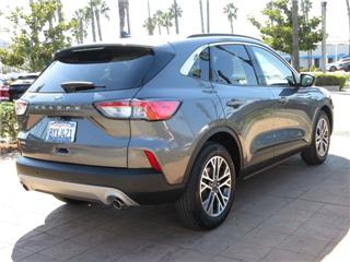 2021 Ford Escape sel