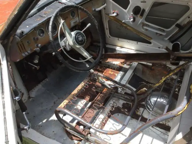 1965 saab 96 project/parts car