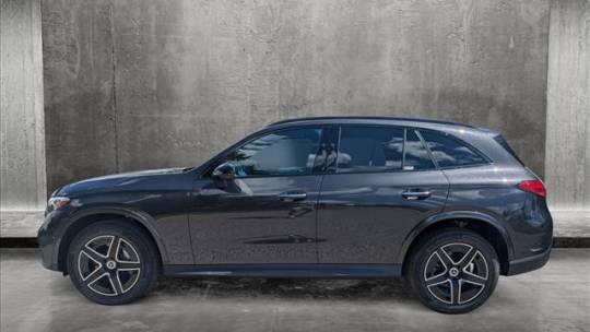 2025 Mercedes-Benz GLC