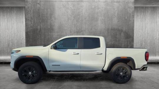 2024 GMC Canyon