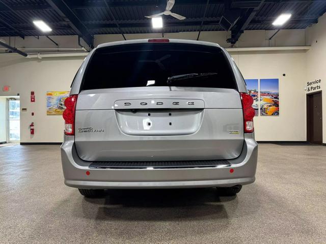 2018 dodge grand caravan se