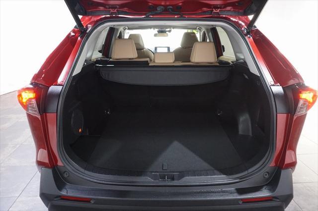 2021 toyota rav4 hybrid xle premium