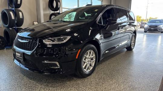 2025 Chrysler Pacifica