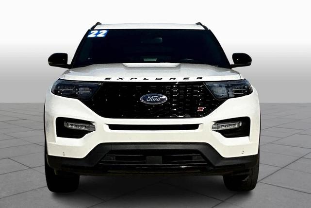 2022 ford explorer st