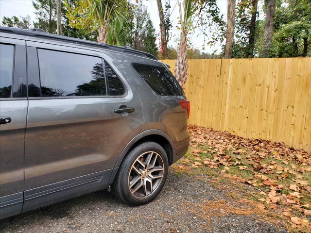 2018 ford explorer sport