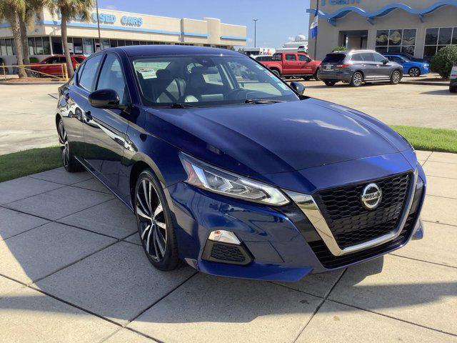 2022 nissan altima sr fwd