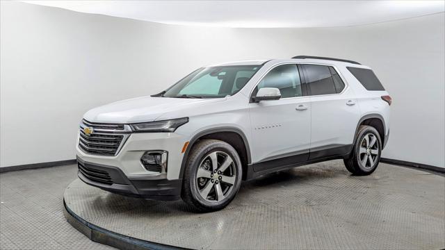 2022 chevrolet traverse lt leather