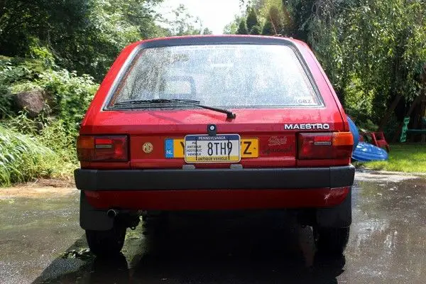 flame red 1990 austin rover maestro special 1.3 - mg style - 5-speed