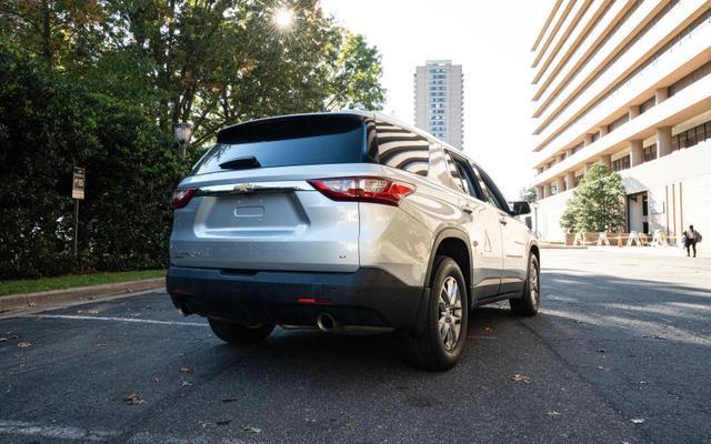 2018 chevrolet traverse lt cloth