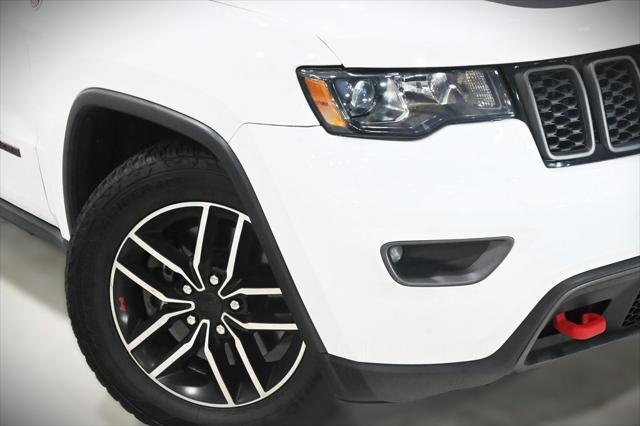 2020 jeep grand cherokee trailhawk