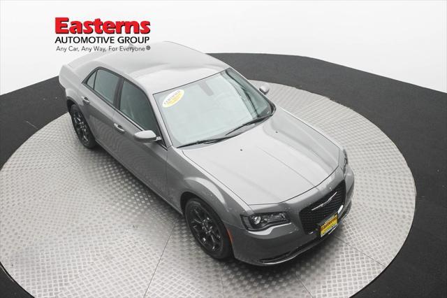 2019 chrysler 300 s