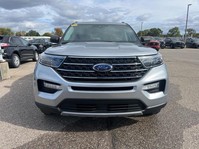2022 ford explorer xlt