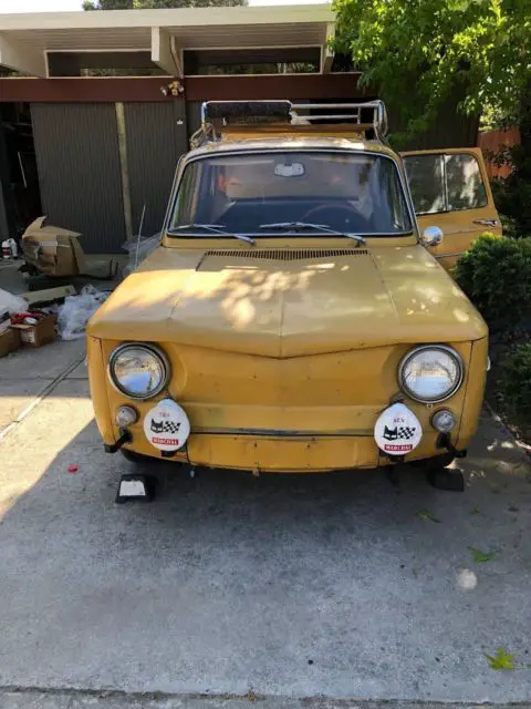 1965 renault r8 renault 8 1100 french vintage car