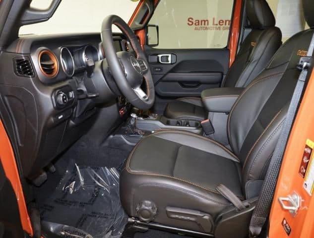 2023 jeep gladiator mojave in barnes, illinois