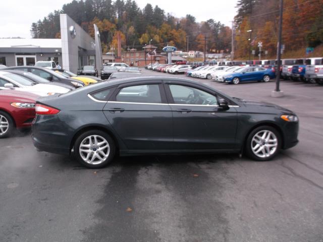 2016 ford fusion se se 4dr sedan for sale in johnsbury, vermont