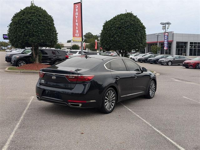 2017 kia cadenza premium