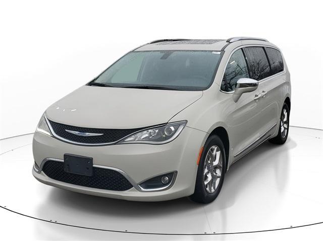 2017 chrysler pacifica limited